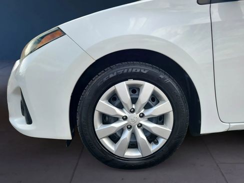 Used 2015 Toyota Corolla S image 9