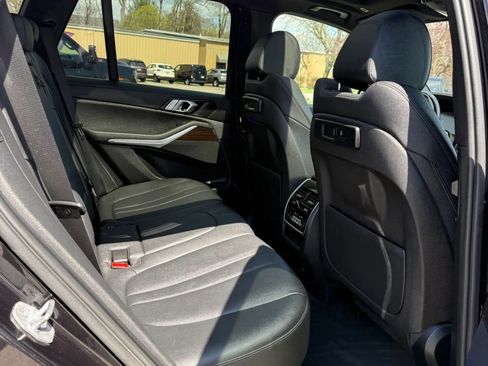 Used 2020 BMW X5 xDrive40i w/ Convenience Package AWD/4WD image 22