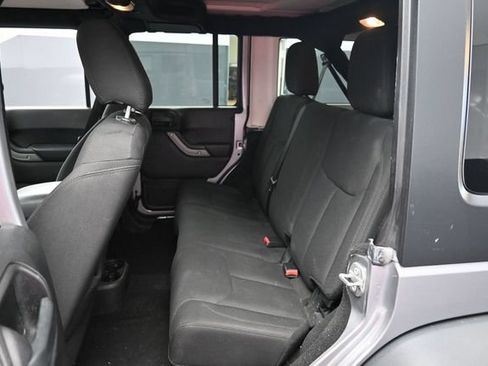 Used 2016 Jeep Wrangler Unlimited Sport w/ Quick Order Package 24S AWD/4WD image 13