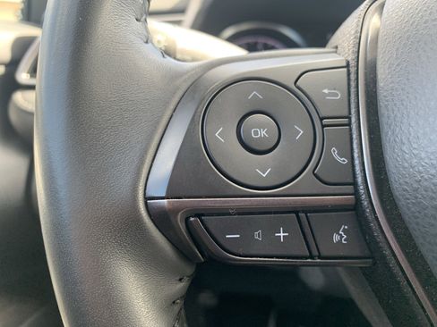 Used 2024 Toyota Camry SE image 19