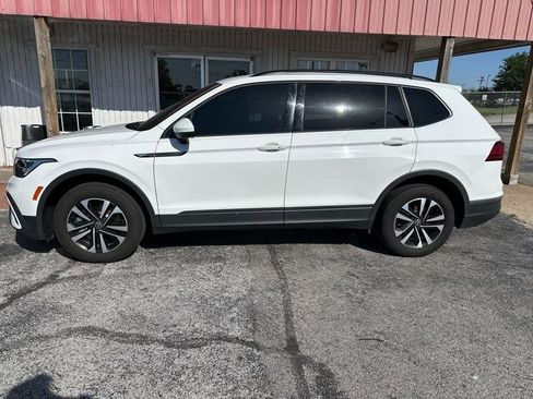 Used 2022 Volkswagen Tiguan S image 10