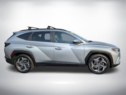Used 2023 Hyundai Tucson SEL w/ Convenience Package FWD image 3