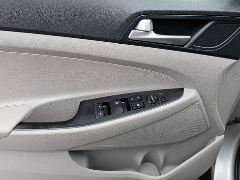 Used 2020 Hyundai Tucson SE AWD/4WD image 12