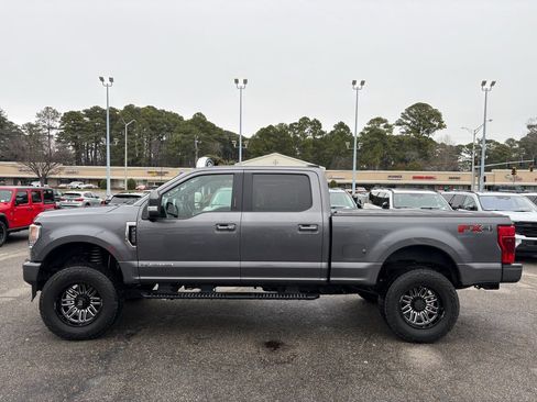 Used 2022 Ford F250 Lariat w/ Lariat Ultimate Package image 7
