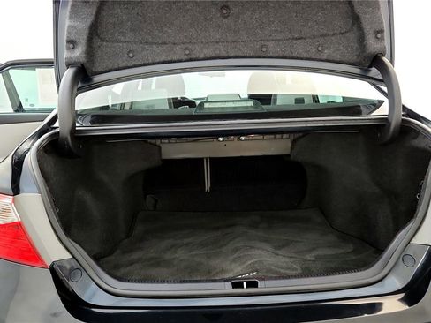 Certified 2017 Toyota Camry SE image 31