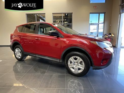 Used 2013 Toyota RAV4 LE image 1