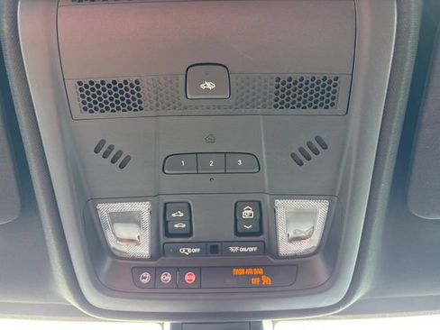 Used 2024 Cadillac XT5 Sportv w/ Technology Package AWD/4WD image 14