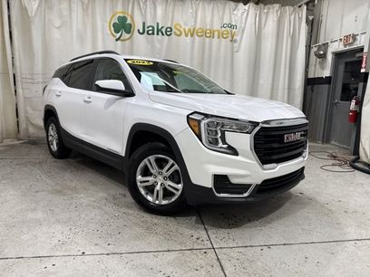 Used 2022 GMC Terrain SLE w/ Driver Convenience Package