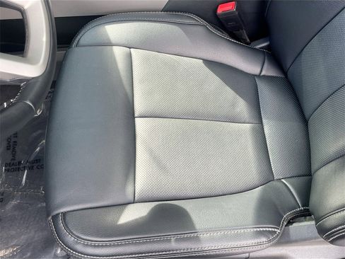 Used 2022 Ford F250 Lariat w/ Tremor Off-Road Package image 18