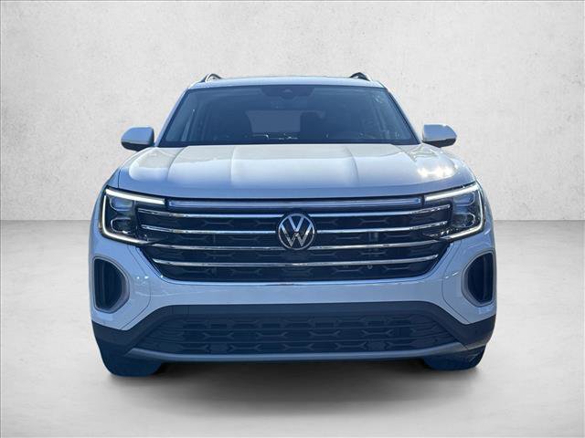 Used 2024 Volkswagen Atlas SE FWD image 2