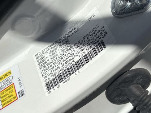 Used 2025 Honda Civic Sport image 19