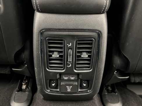 Used 2021 Jeep Grand Cherokee Limited w/ Quick Order Package 28K 80th AWD/4WD image 21