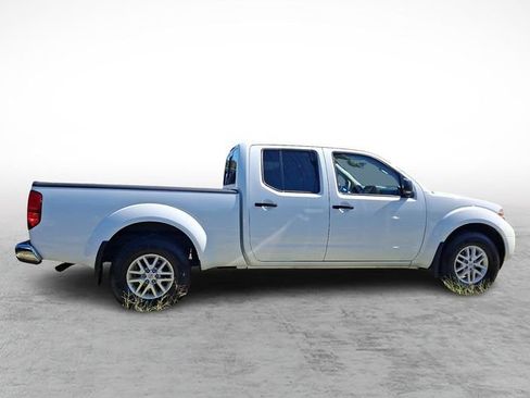 Used 2019 Nissan Frontier SV AWD/4WD image 7