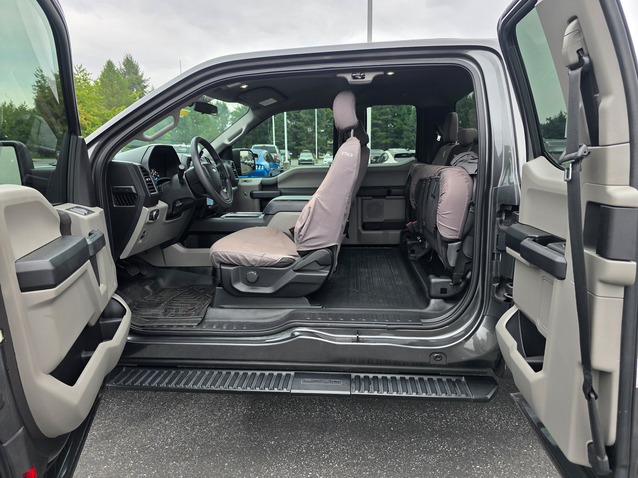 Used 2018 Ford F150 XL w/ Equipment Group 101A Mid AWD/4WD image 10
