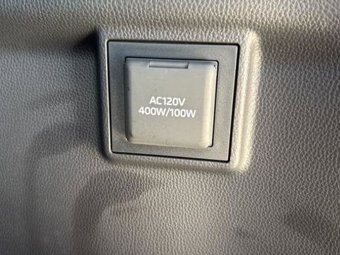 Used 2024 Lexus GX 550 AWD/4WD image 21
