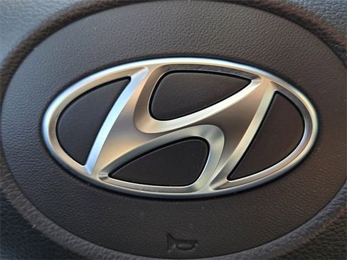 Certified 2023 Hyundai Palisade Limited image 36