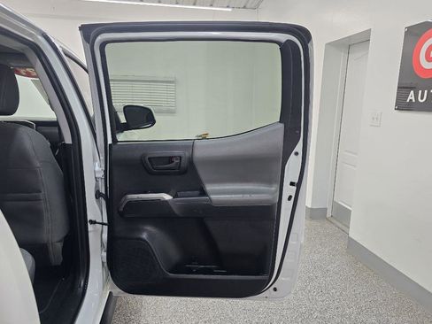 Used 2021 Toyota Tacoma SR5 RWD image 27