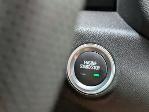 Used 2024 GMC Terrain SLE FWD image 20
