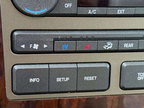 Used 2013 Lincoln Navigator 2WD w/ HD Trailer Tow Pkg image 13