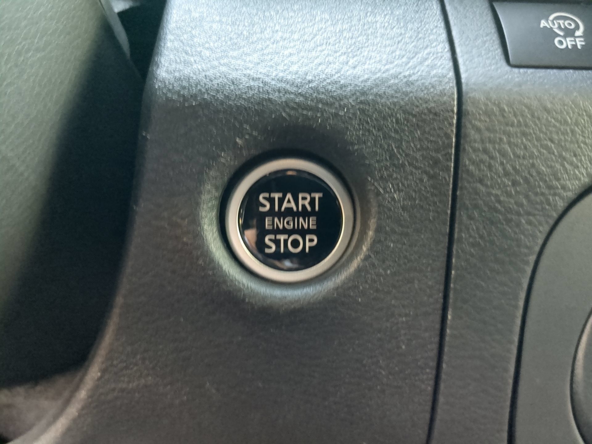 Used 2025 Nissan Frontier Pro-X w/ Pro Convenience Package RWD image 67