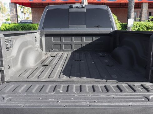 Used 2022 RAM 2500 Limited w/ Night Edition image 9