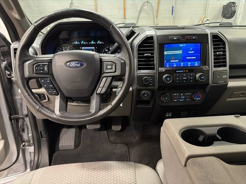 Used 2020 Ford F150 XLT w/ Equipment Group 302A Luxury AWD/4WD image 5