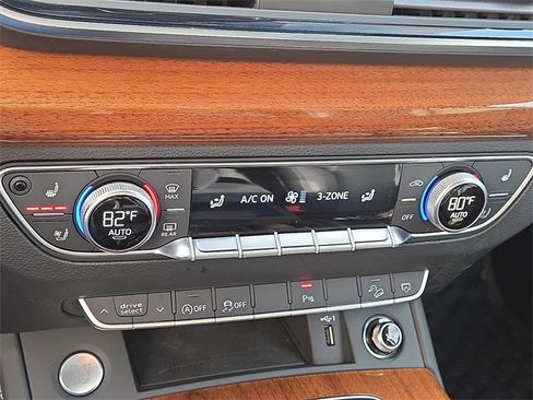 Certified 2023 Audi Q5 2.0T Premium Plus w/ Premium Plus Package image 17