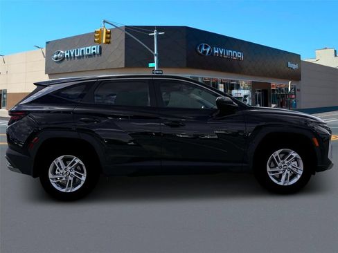New 2026 Hyundai Tucson SE AWD/4WD image 9