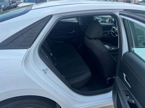 New 2025 Hyundai Elantra Hybrid FWD image 77
