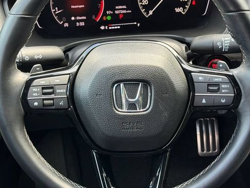 Used 2025 Honda Civic Sport image 15