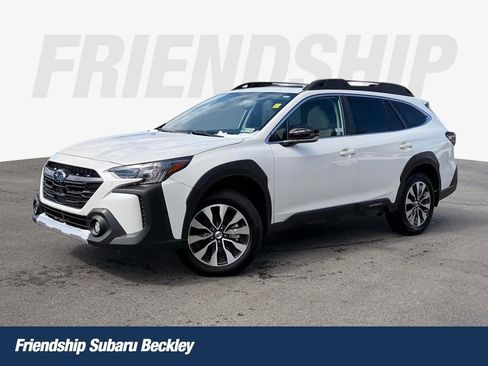 Used 2025 Subaru Outback Limited image 1