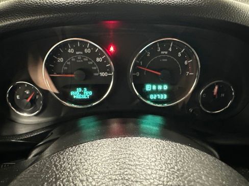 Used 2011 Jeep Wrangler Unlimited Sport AWD/4WD image 21