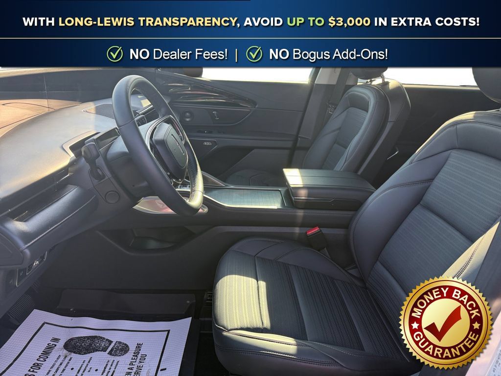 Used 2026 Lincoln Nautilus Reserve w/ Jet Appearance Package AWD/4WD image 14