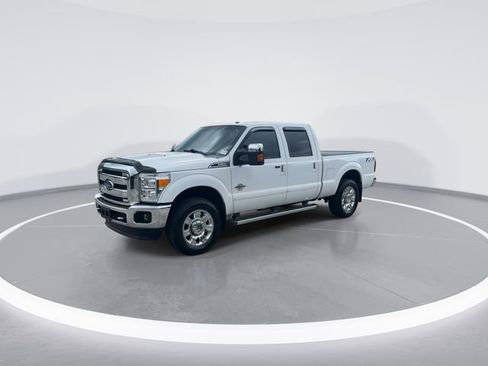 Used 2016 Ford F250 Lariat w/ Lariat Ultimate Package AWD/4WD image 3