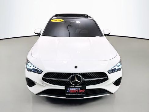 Used 2024 Mercedes-Benz CLA 250 4MATIC image 2