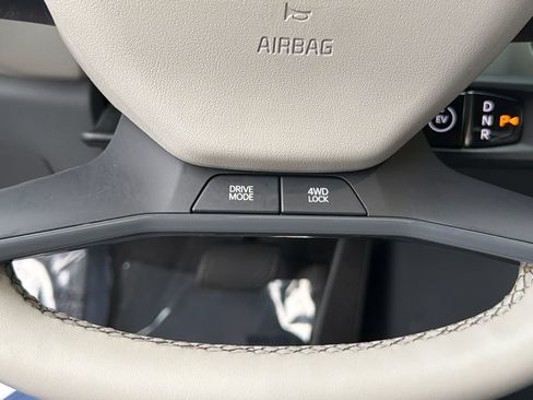 Certified 2024 Kia EV9 Wind AWD/4WD image 37