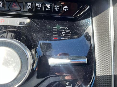 Used 2024 Jeep Grand Wagoneer L Series II w/ Quick Order Packagew 28T image 45