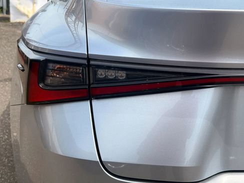 Used 2023 Lexus IS 300 w/ Comfort Package RWD image 34