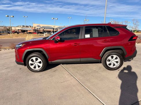 Used 2025 Toyota RAV4 LE image 4