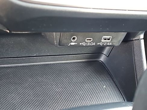 Used 2024 Subaru Impreza 2.0i Sport image 24