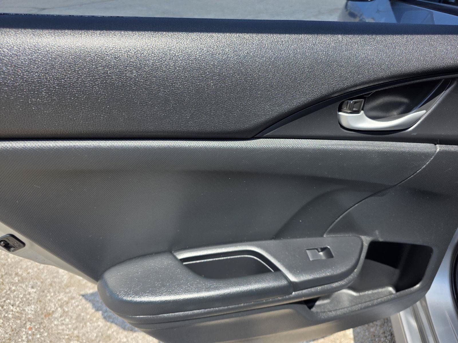 Used 2019 Honda Civic Sport image 28