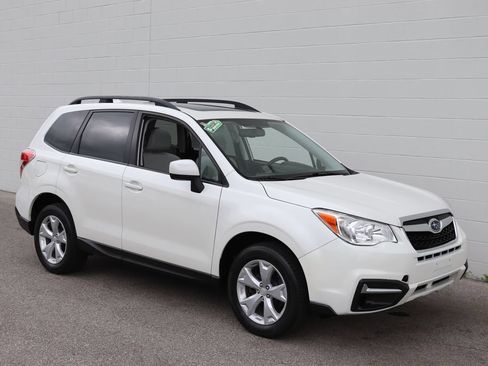 Used 2016 Subaru Forester 2.5i Premium w/ All-Weather Package AWD/4WD image 30
