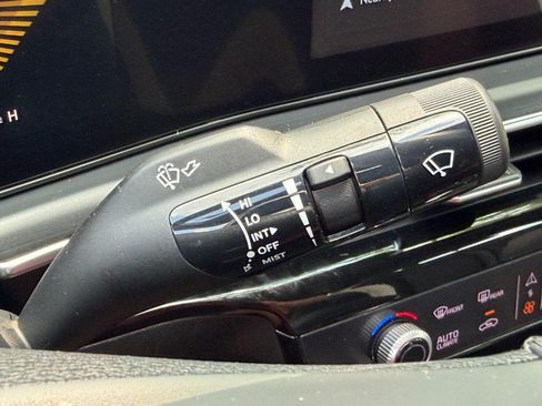 Used 2025 Kia K5 GT-Line FWD image 28