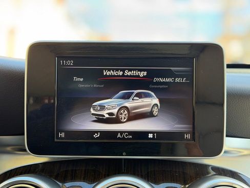 Used 2019 Mercedes-Benz GLC 300 GLC 300 image 37