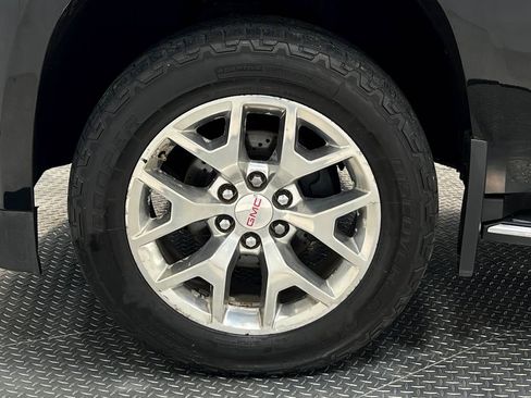 Used 2016 GMC Yukon SLT w/ Open Road Package AWD/4WD image 43
