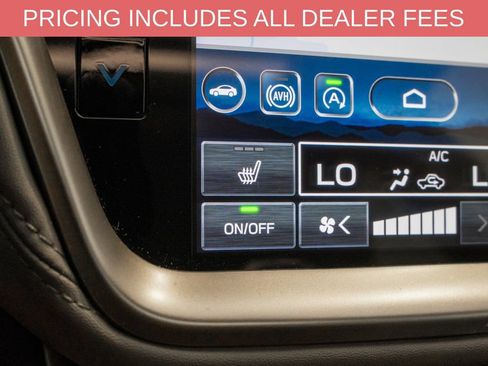 Used 2025 Subaru Outback Premium w/ Popular Package #1A AWD/4WD image 17