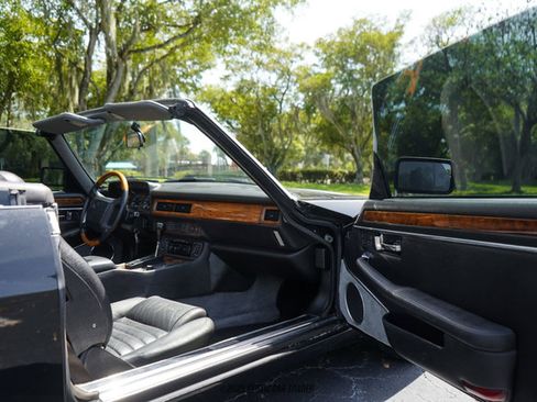 Used 1994 Jaguar XJS 4.0 Convertible RWD image 50