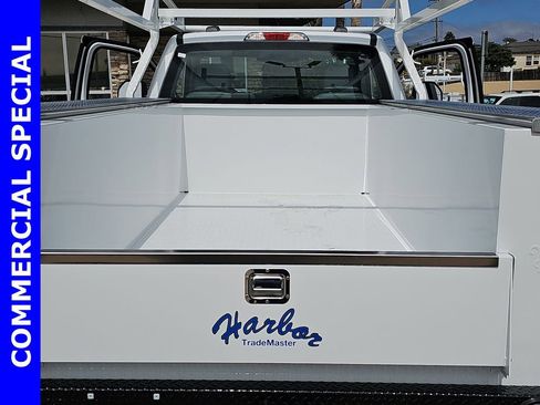 New 2025 Ford F250 XL w/ FX4 Off-Road Package image 12