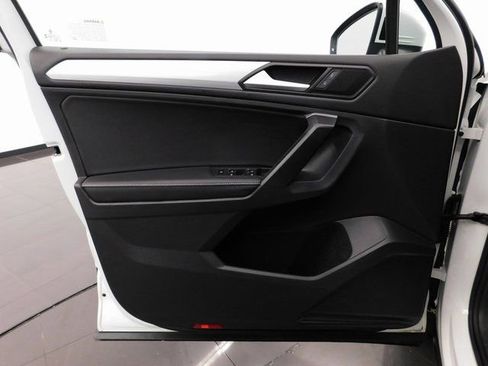 Used 2024 Volkswagen Tiguan S image 18