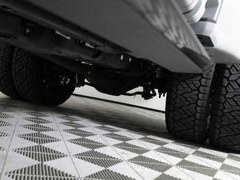 Used 2025 Ford F450 Platinum w/ Platinum Plus Package image 48